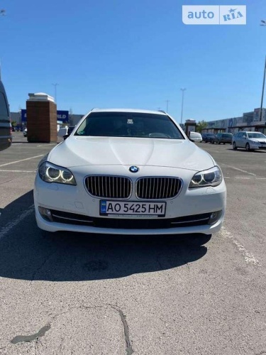 BMW 5 Series 2011