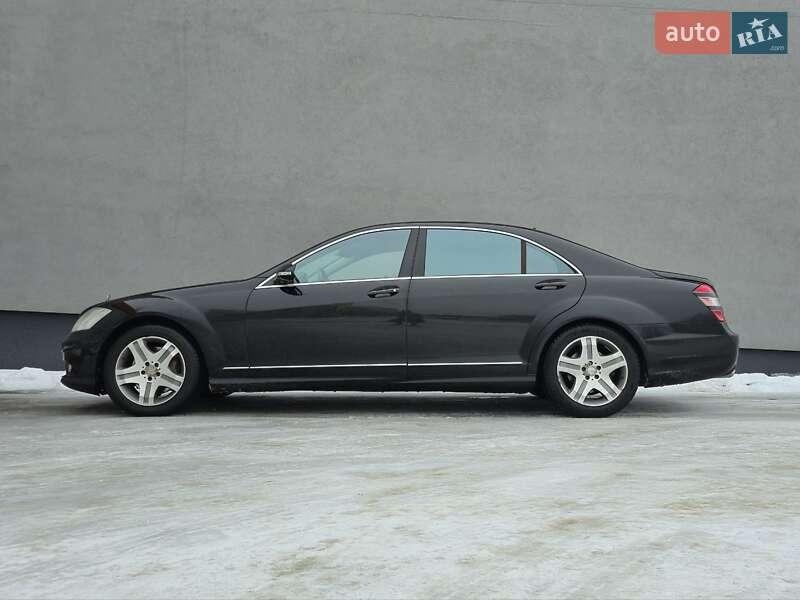 Mercedes-Benz S-Class 2008