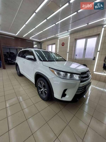 Toyota Highlander 2018