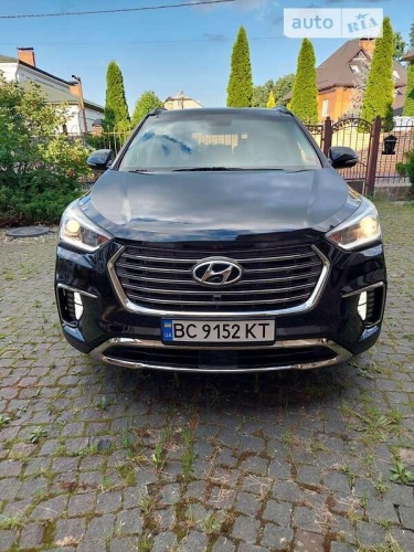 Hyundai Grand Santa Fe 2016