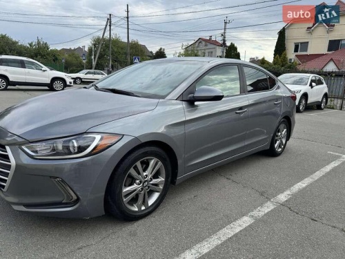 Hyundai Elantra 2017