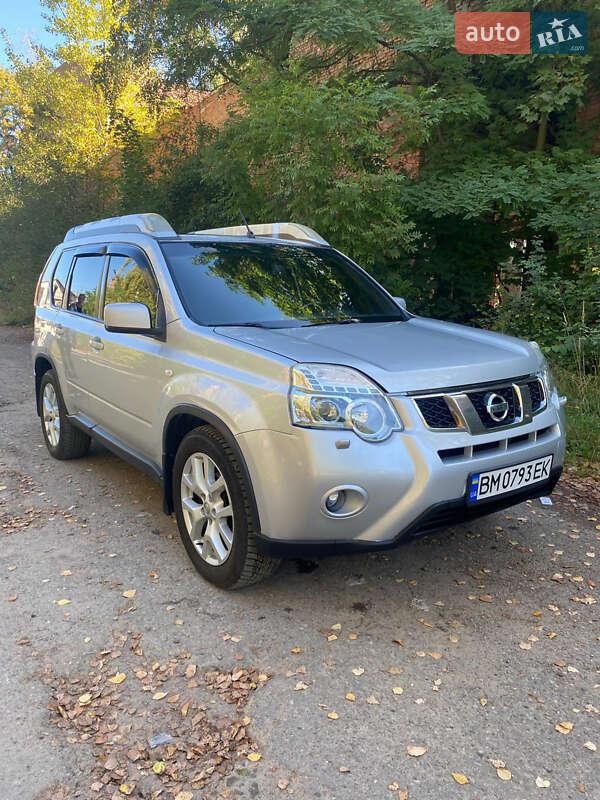 Nissan X-Trail 2012