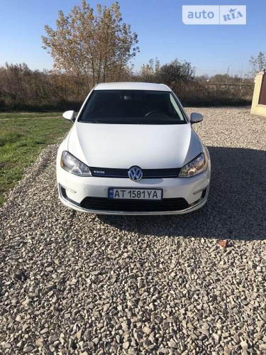 Volkswagen e-Golf 2014