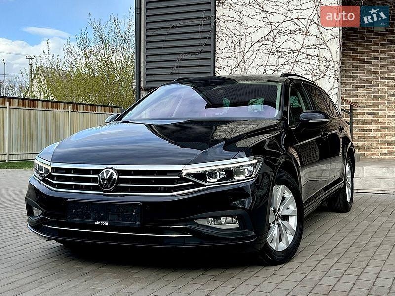 Volkswagen Passat 2022