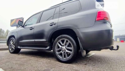 Lexus LX 2008