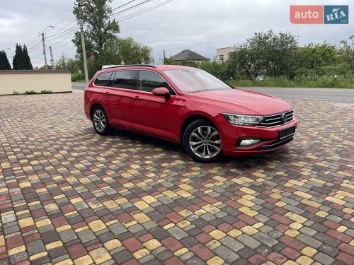 Volkswagen Passat 2021