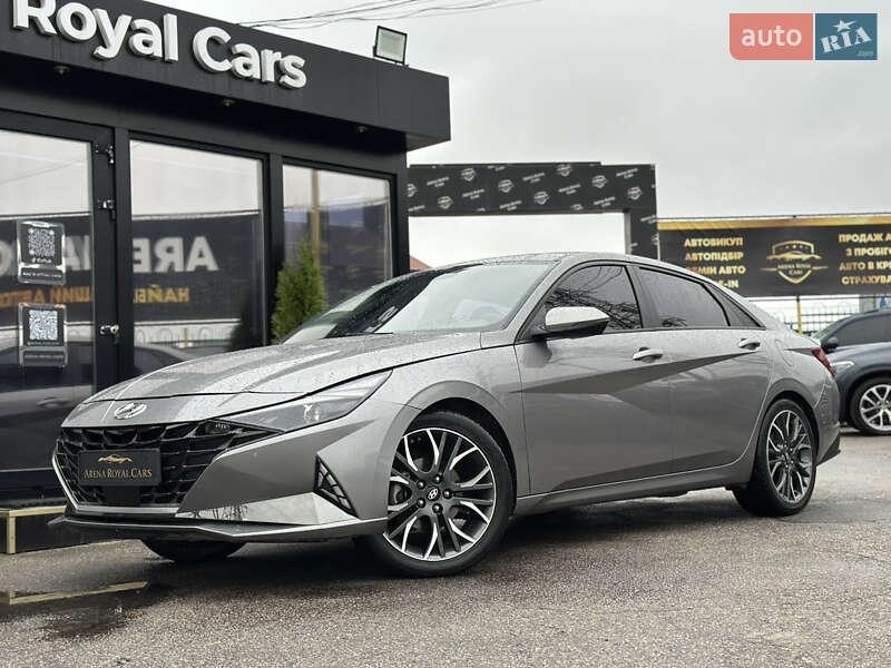 Hyundai Elantra 2021