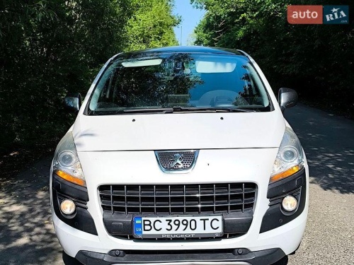 Peugeot 3008 2011
