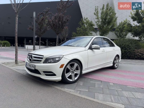Mercedes-Benz C-Class 2010