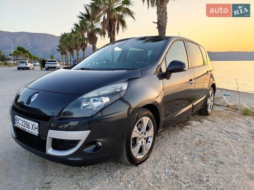 Renault Scenic 2011