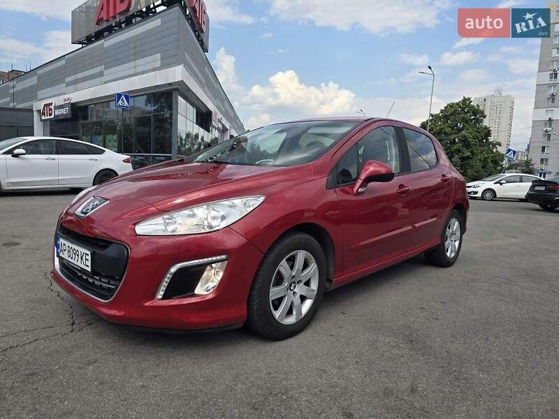 Peugeot 308 2012