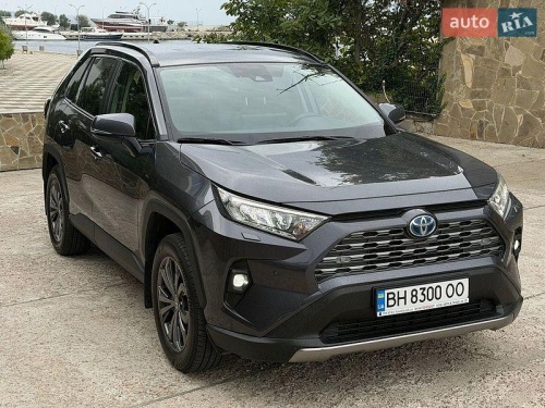 Toyota RAV4 2025