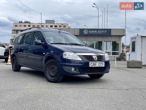 Dacia Logan 2011