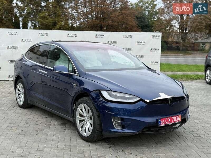 Tesla Model X 2017