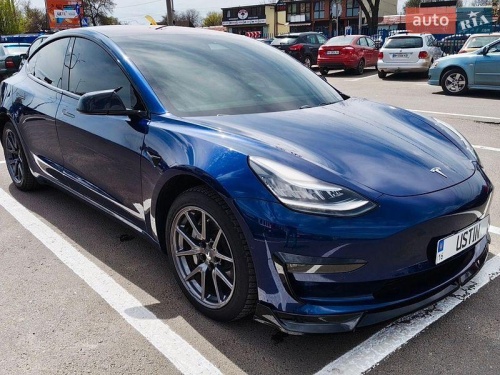 Tesla Model 3 2018