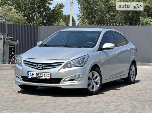 Hyundai Solaris 2016