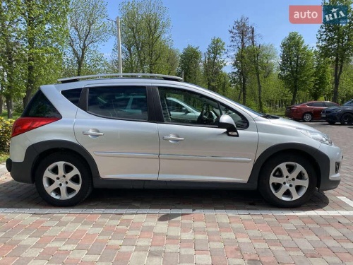 Peugeot 207 2010
