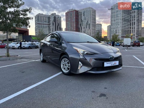 Toyota Prius 2017