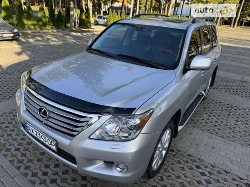 Lexus LX 2008