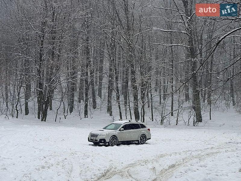 Subaru Outback 2013