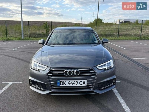 Audi A4 2019