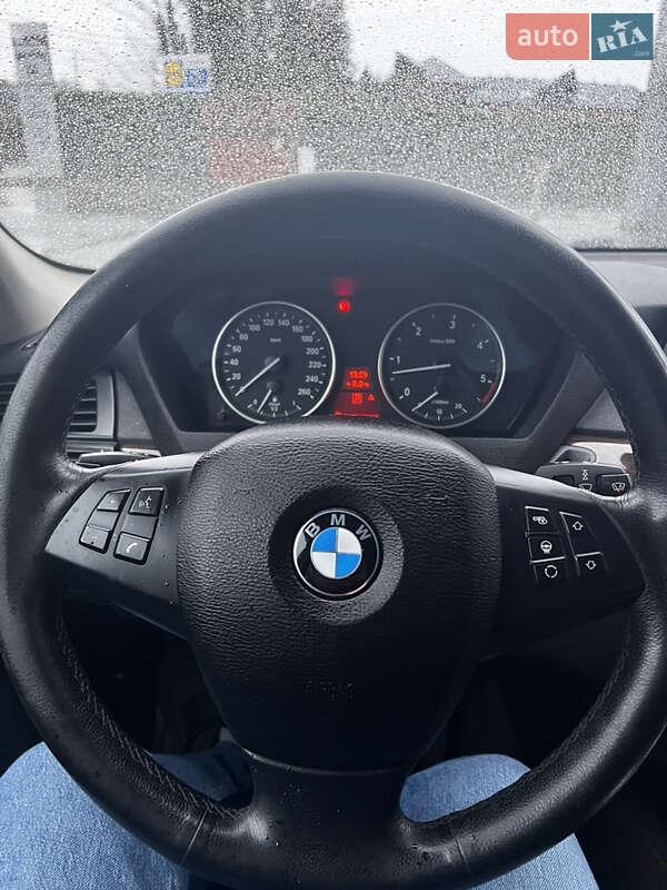 BMW X5 2011
