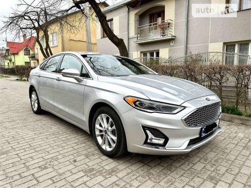 Ford Fusion 2019