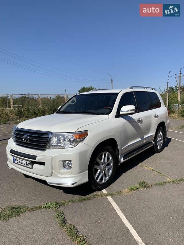 Toyota Land Cruiser 2013