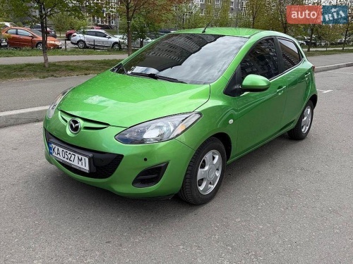 Mazda 2 2010