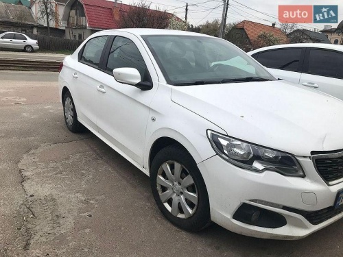 Peugeot 301 2021