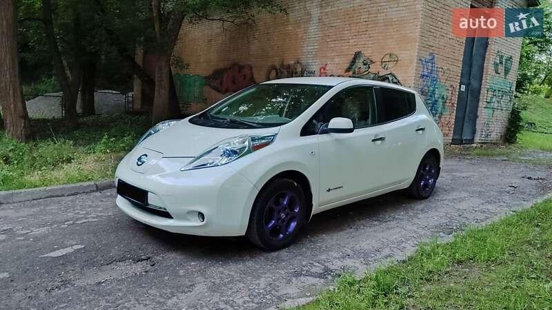 Nissan Leaf 2012