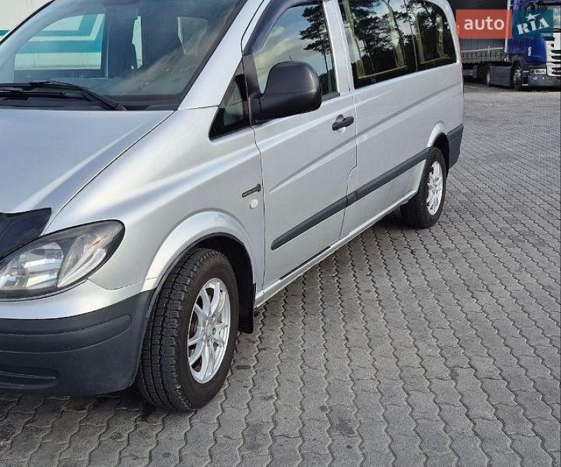 Mercedes-Benz Vito 2009