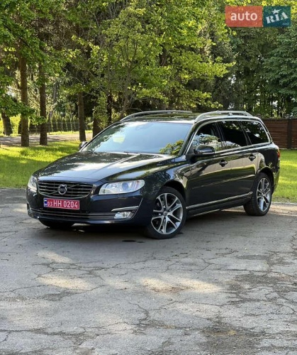 Volvo V70 2016