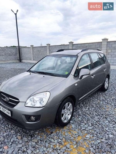 Kia Carens 2008