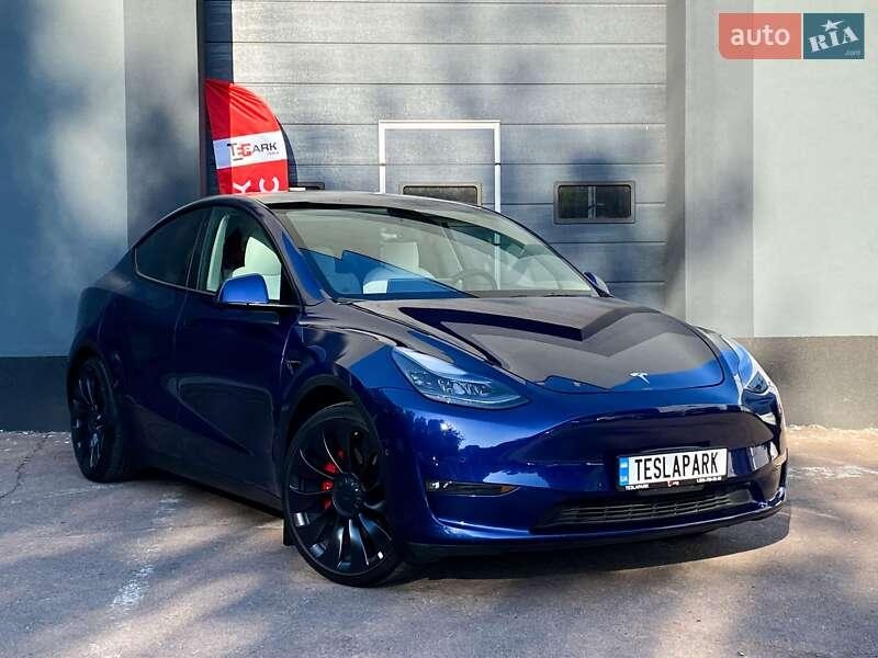 Tesla Model Y 2022