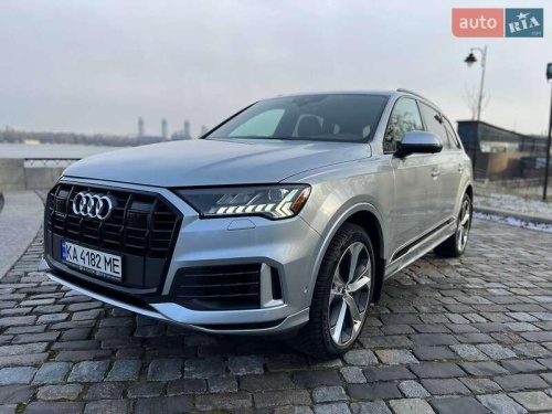 Audi Q7 2021