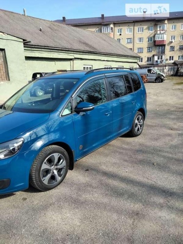 Volkswagen Touran 2012