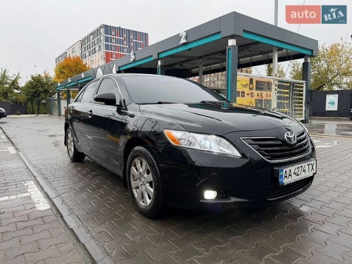 Toyota Camry 2011