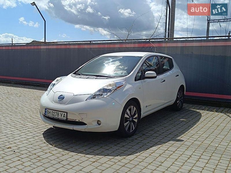 Nissan Leaf 2014