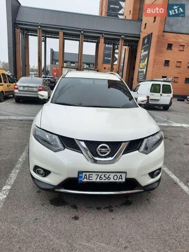 Nissan Rogue 2016