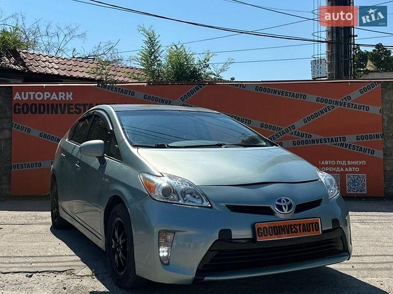 Toyota Prius 2012