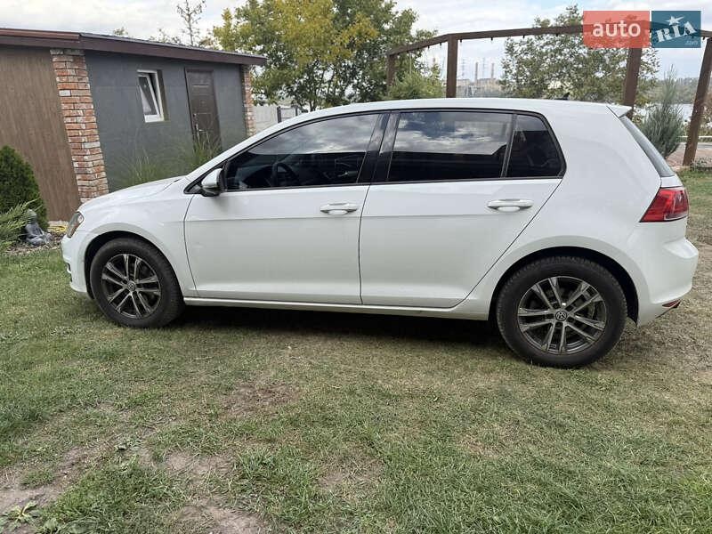 Volkswagen Golf 2016