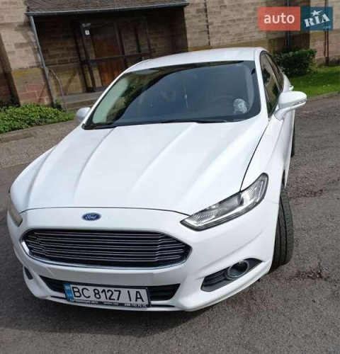 Ford Fusion 2016