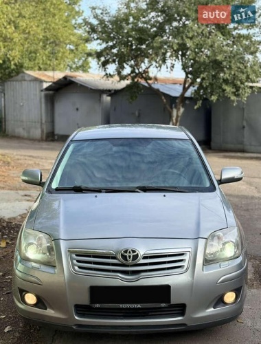Toyota Avensis 2008