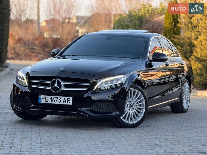 Mercedes-Benz C-Class 2019