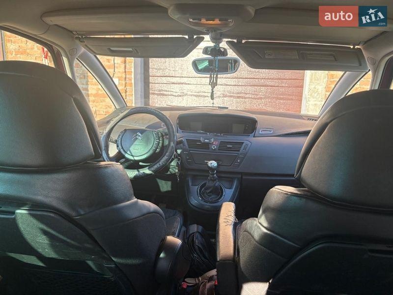 Citroen Grand C4 Picasso 2012