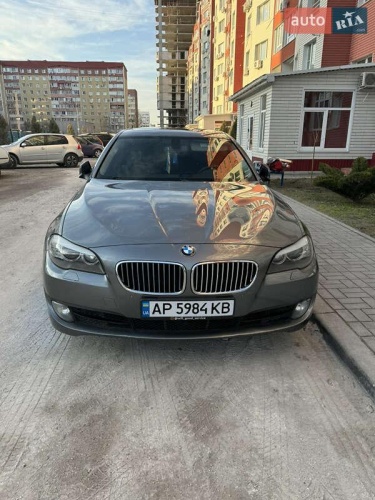 BMW 5 Series 2011