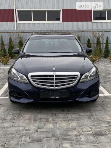 Mercedes-Benz E-Class 2013