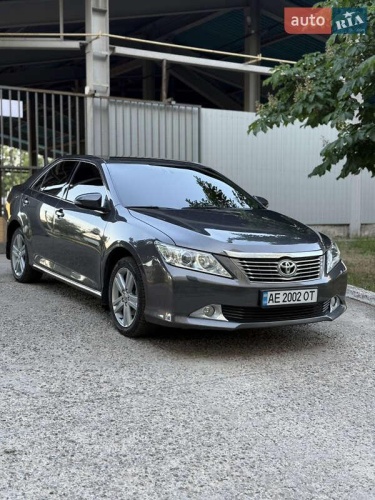 Toyota Camry 2013