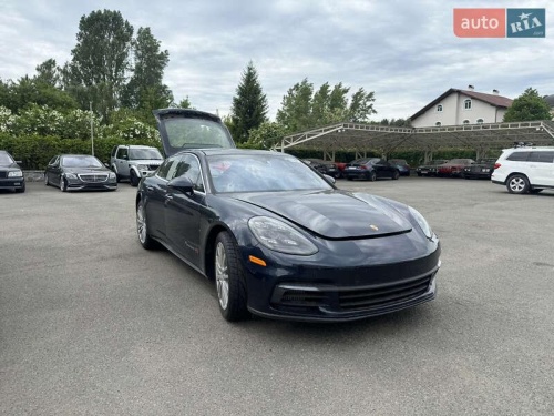 Porsche Panamera 2018